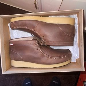 Clark Wallabee